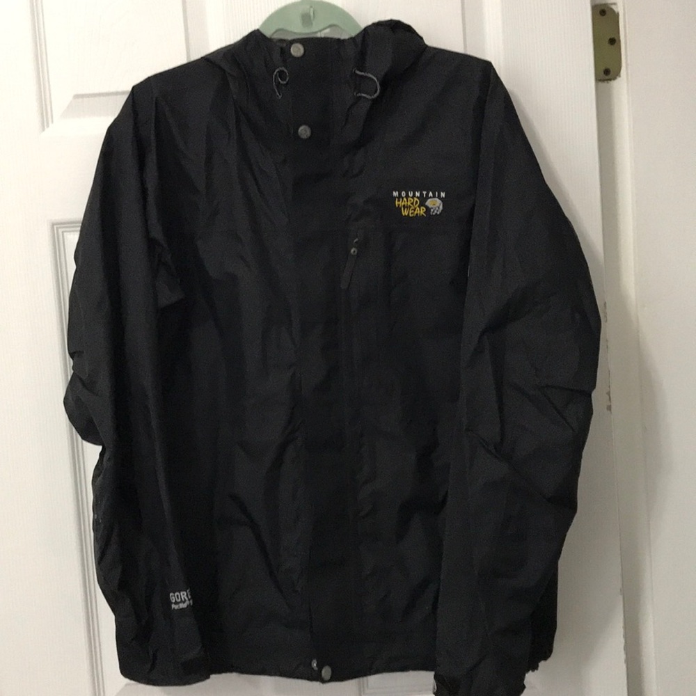 Mountain Hardware GoreTex Rain Jacket